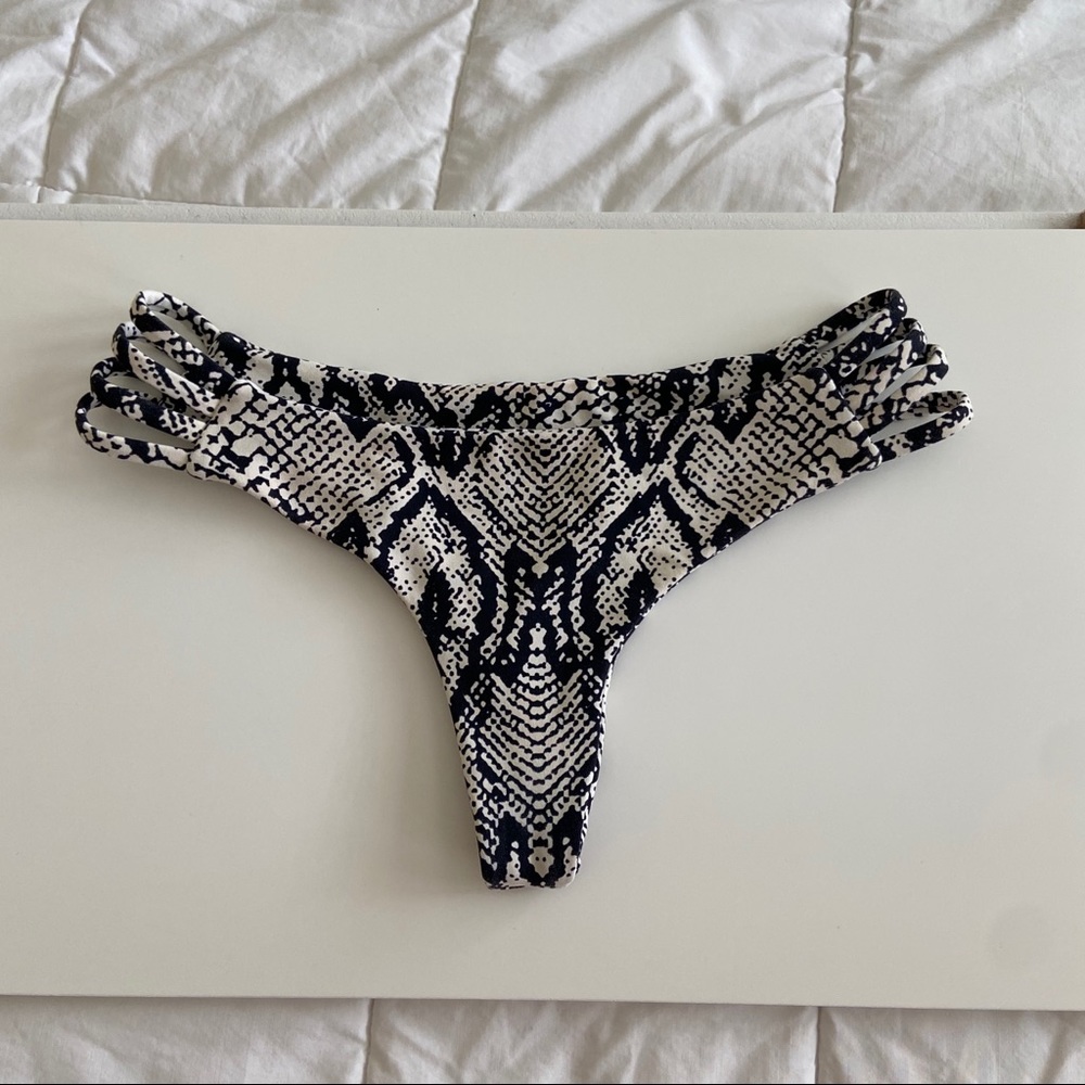 Midori swimwear